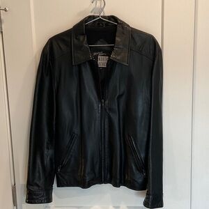 North Beach leather by Michael Hoban Men’s Black Leather Zip Jacket